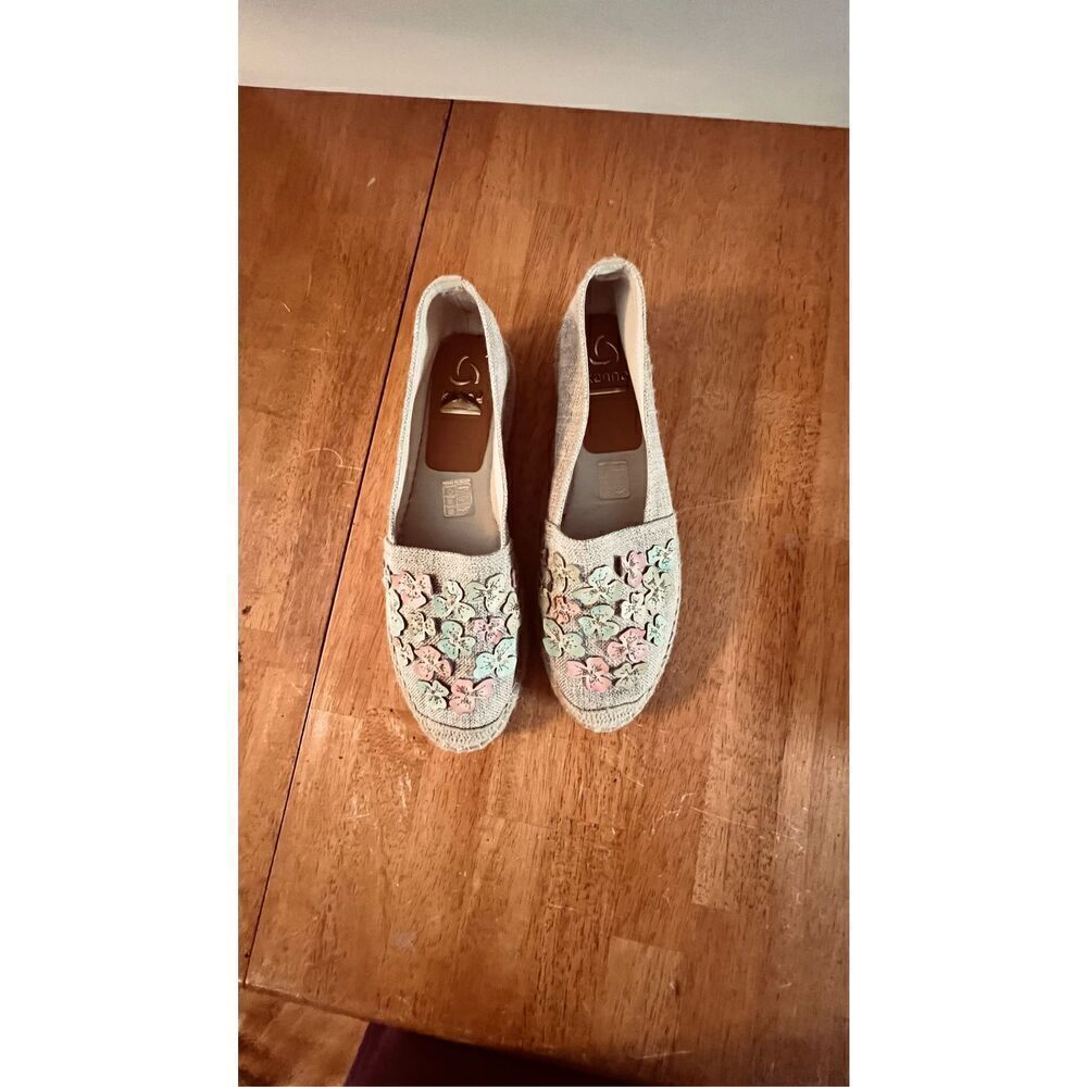 Kanna Floral Canvas Espadrilles Shoes Flats Size 9.5